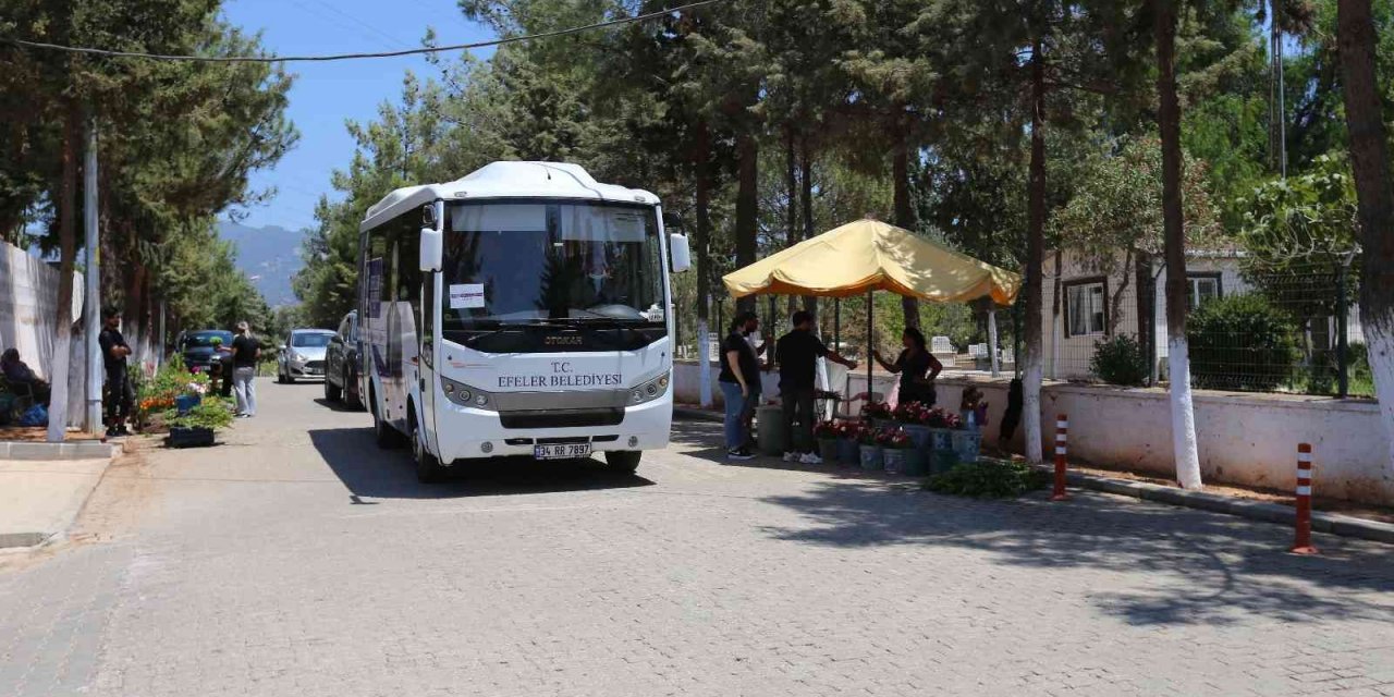 Efeler Belediyesi’nden mezarlıklara ücretsiz ulaşım