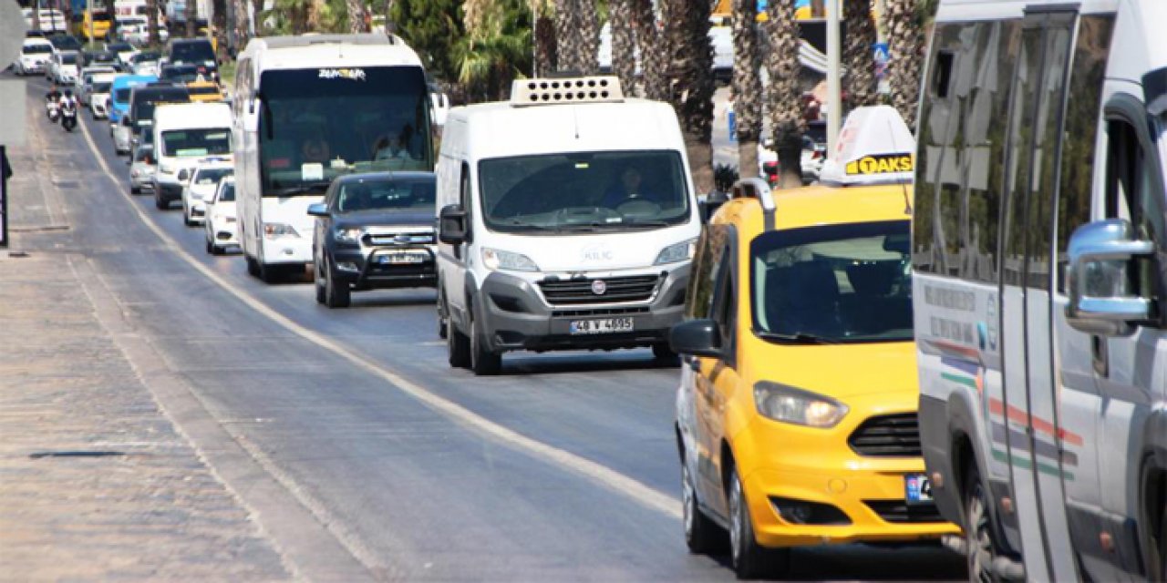 Sahillere tatilci akını başladı