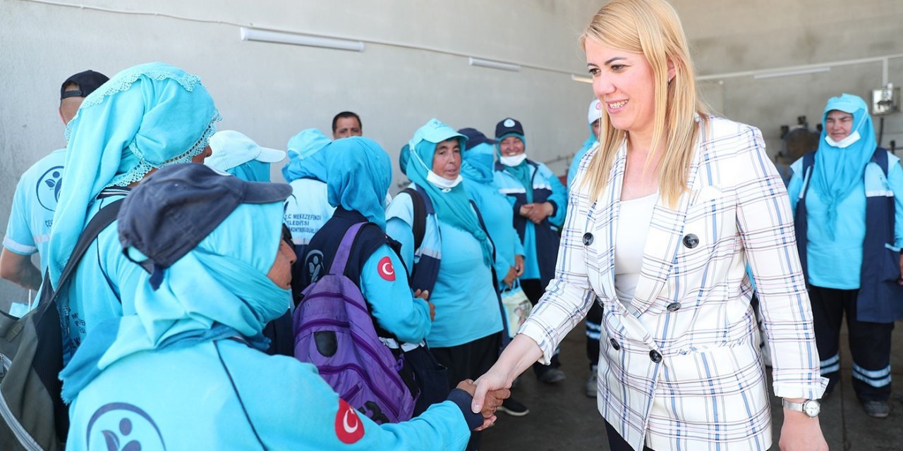 Başkan Doğan belediye personeliyle bayramlaştı