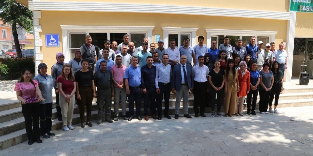 Başkan Cengiz Arslan belediye ailesiyle bayramlaştı