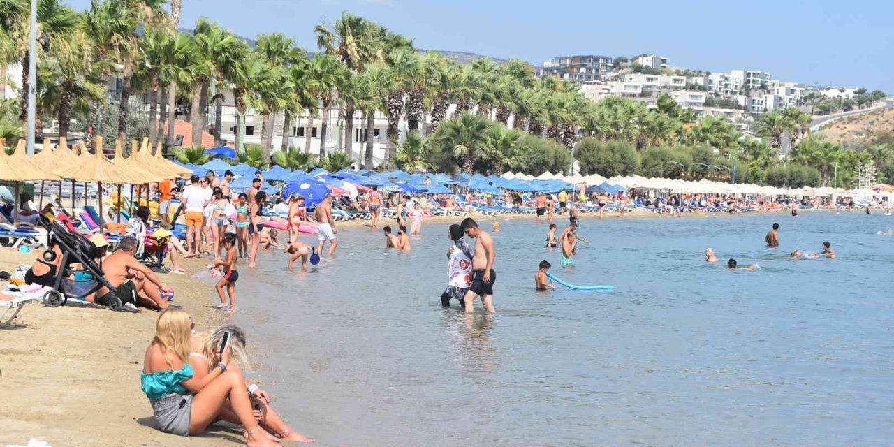 Bayramda Bodrum plajları doldu