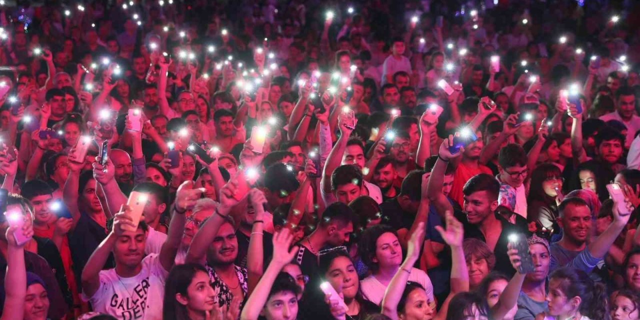 Aliağa Sanat Günleri, tüm coşkusuyla devam ediyor