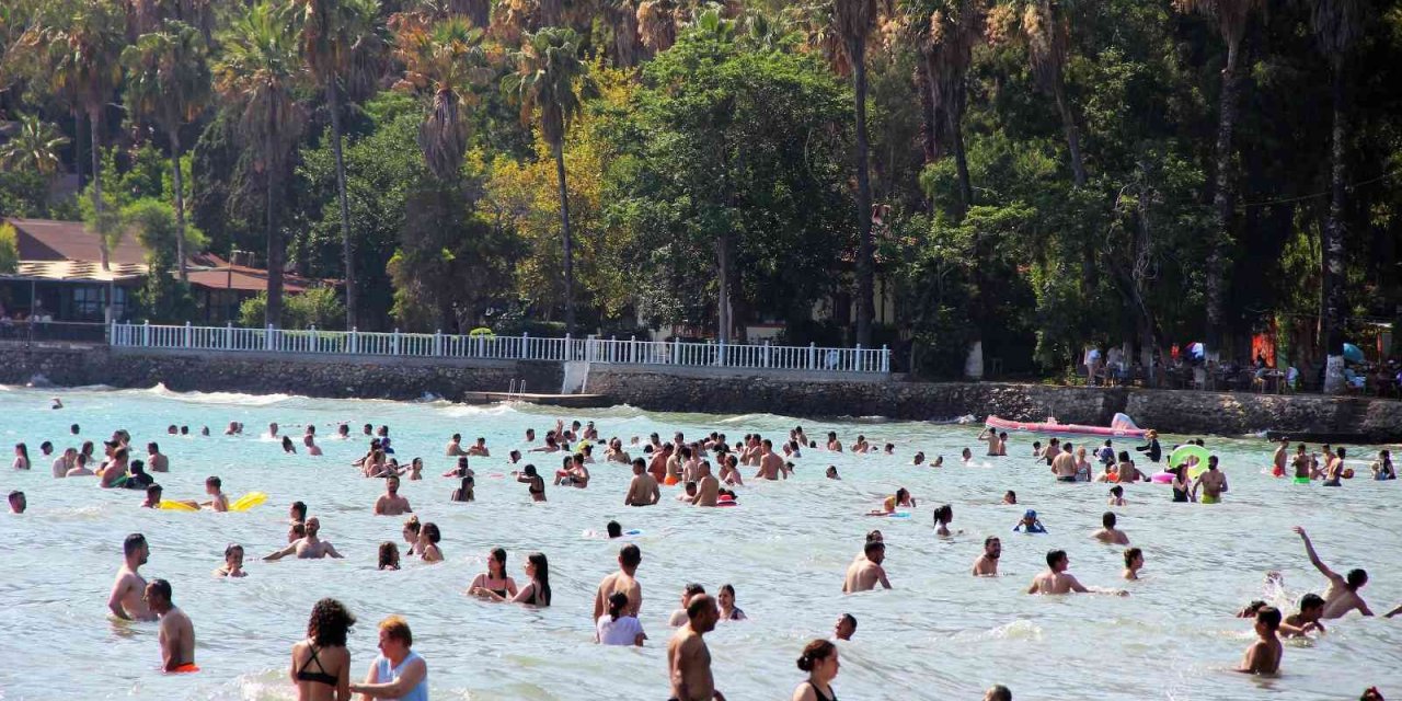 Akyaka’da adım atacak yer yok