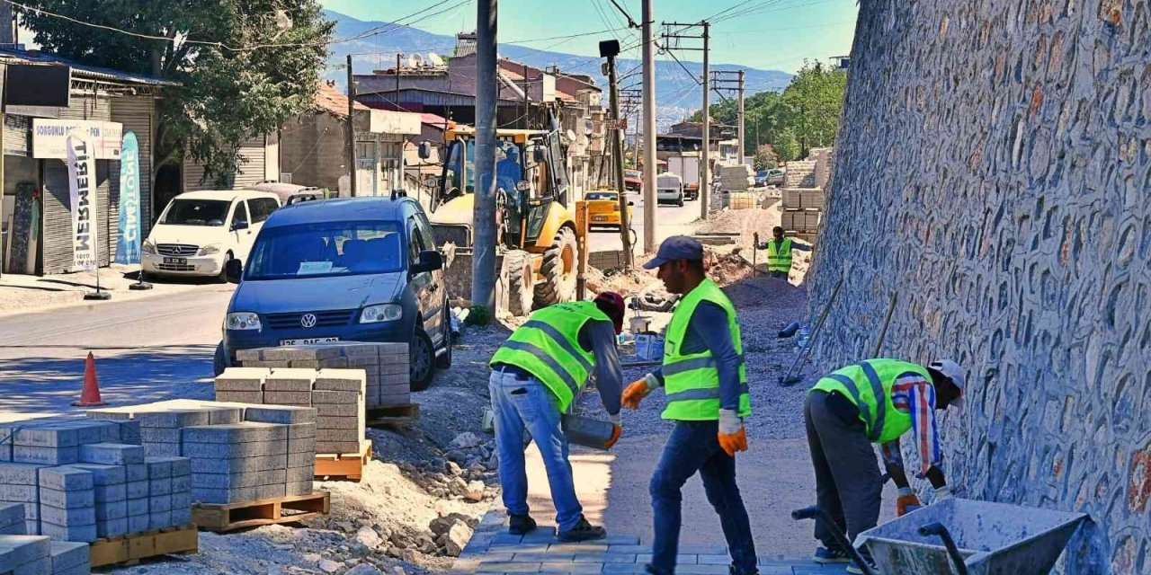 İzmir Büyükşehir Belediyesinden Gürçeşme’de 30 yıllık soruna neşter