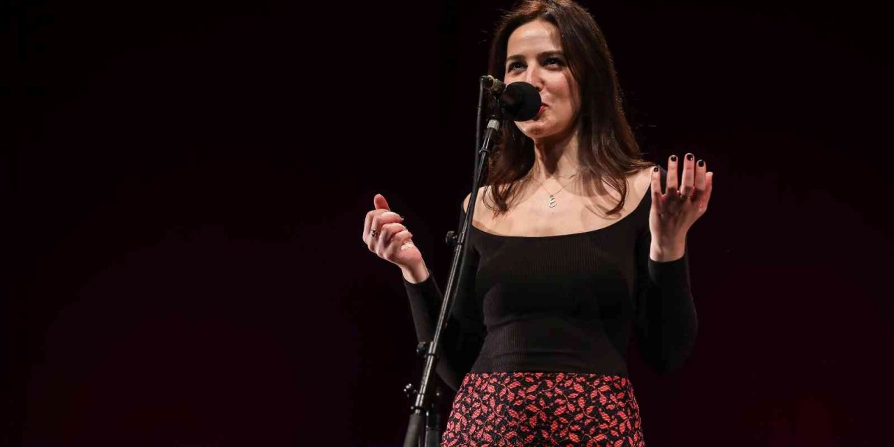 ‘İş Sanat Çarşamba Sahnesi’ Ece Göksu konseriyle başlayacak