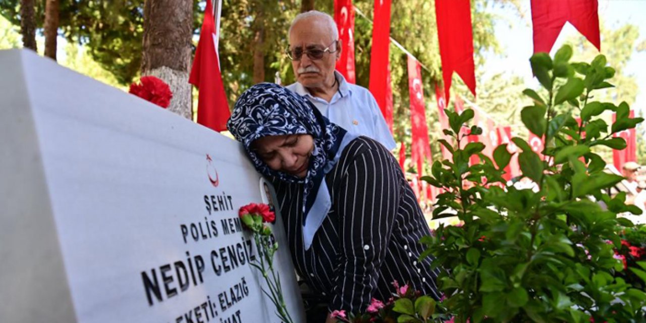 15 Temmuz şehidinin babası: "Hem bu dünyada hem de öbür dünyada yatacak yerleri yok"