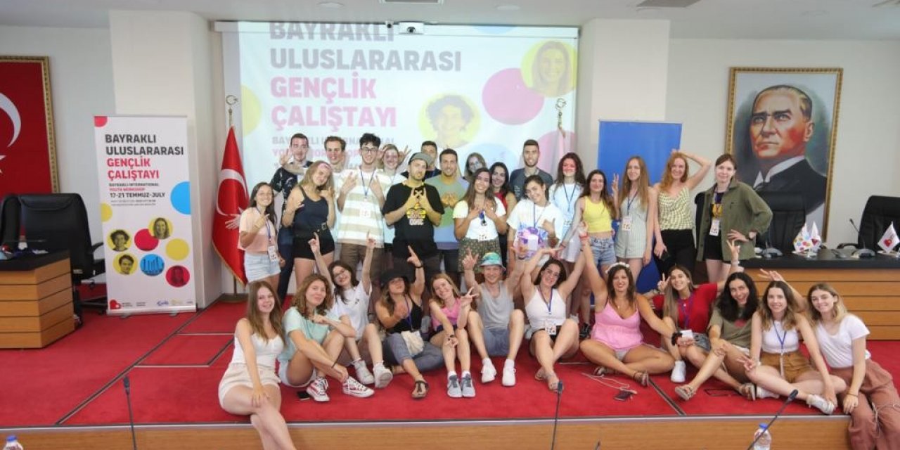 Bayraklı’da ‘Uluslararası Gençlik Festivali’ başladı