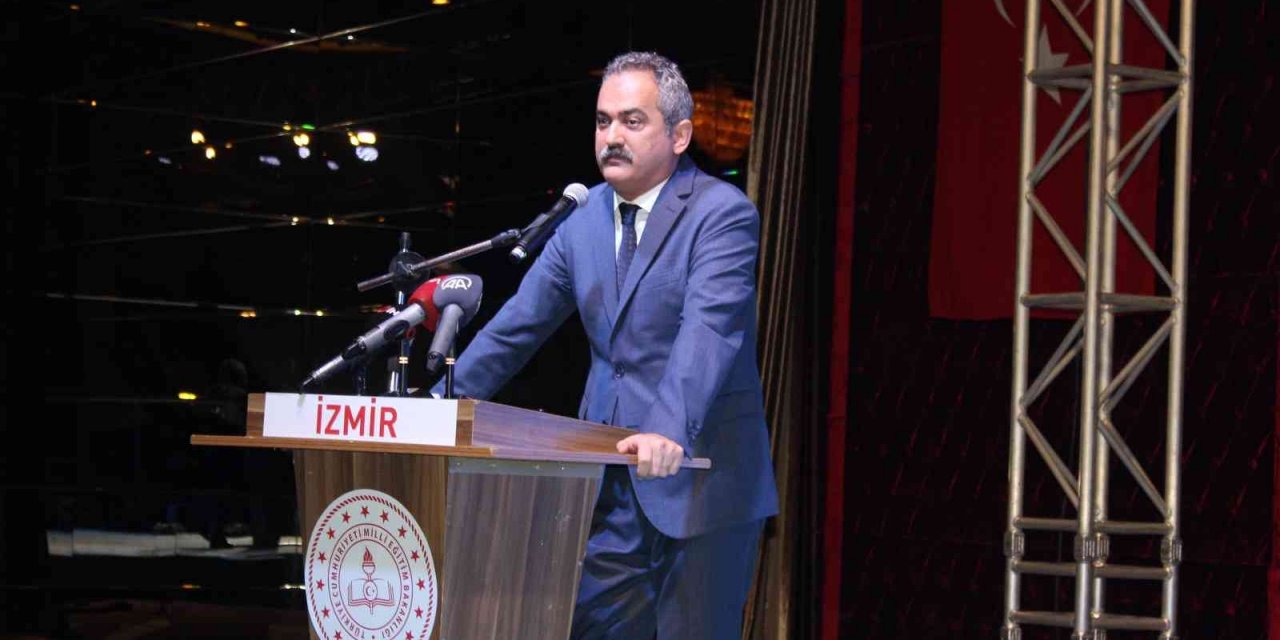 Bakan Özer’den dikkat çeken “bağış” açıklaması