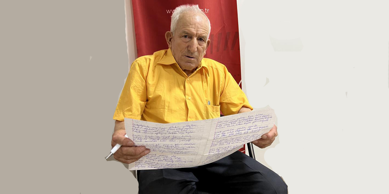 78’lik dede gazetelerden okuduğu haberleri şiire döküyor