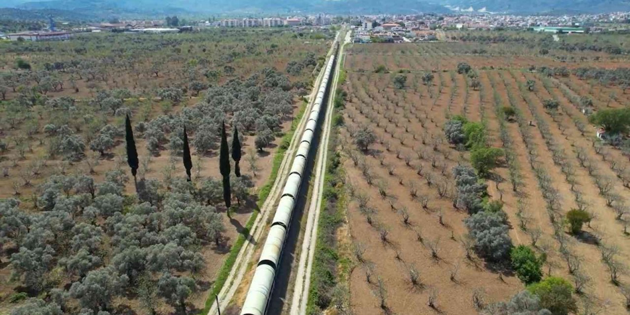 Devasa borular Koçarlı’ya ulaştı