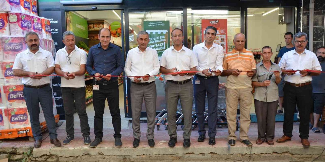 Başkan Kaplan, Koçarlı’daki kooperatif marketin açılışını yaptı