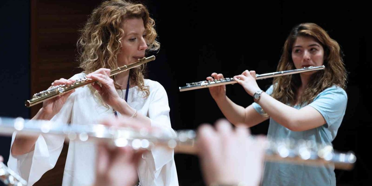 Siber boyutta müzik eğitimi