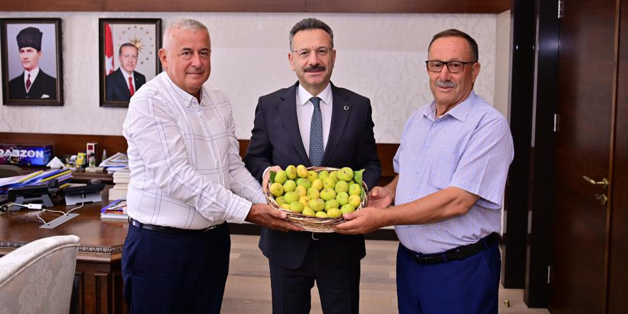 Aydın Ticaret Borsası,  Vali Aksoy’a Aydın inciri takdim etti