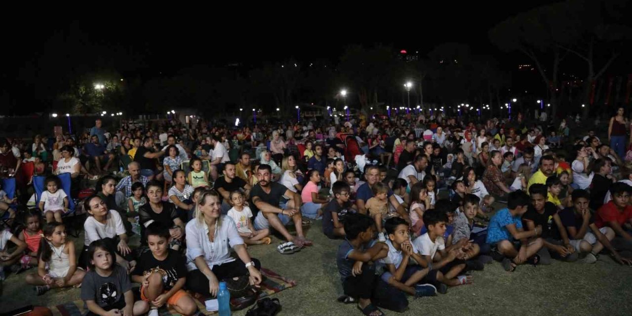Aydın Tekstilpark’ta tiyatro oyunları sergilendi
