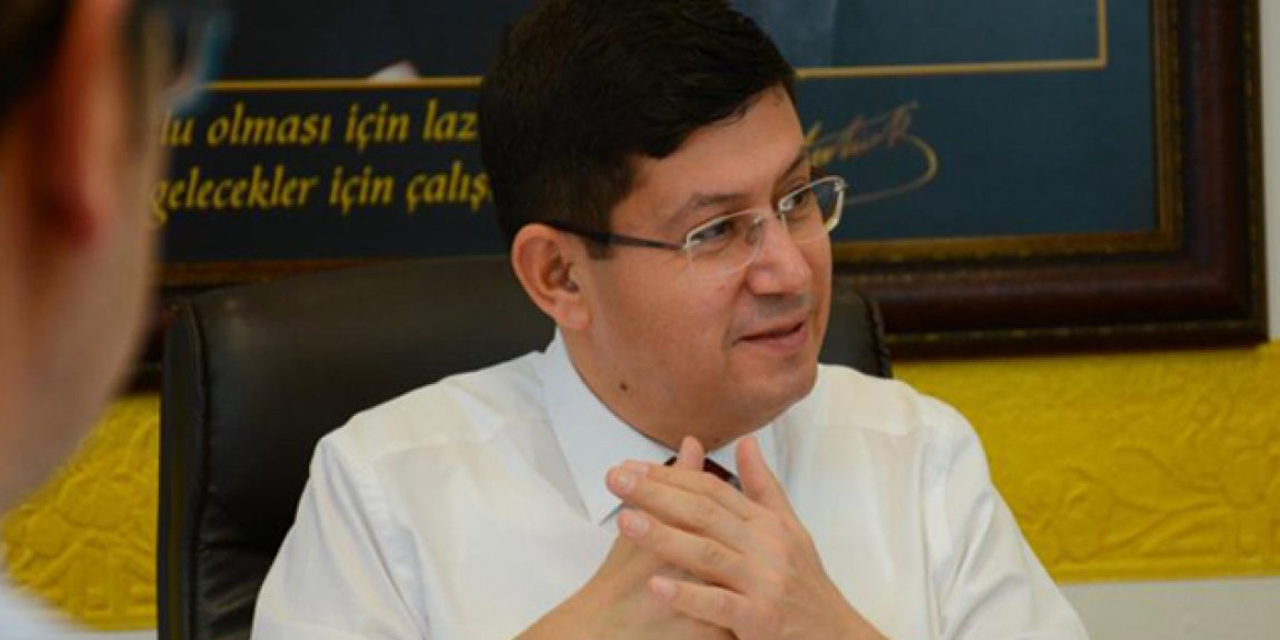 AK Parti’ye katılması beklenen Özcan’a ‘İYİ’ mesaj