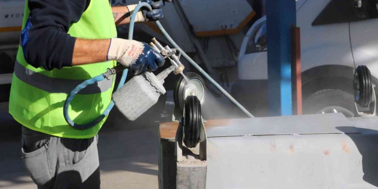 Çöp konteynerinden 176 bin TL tasarruf edildi