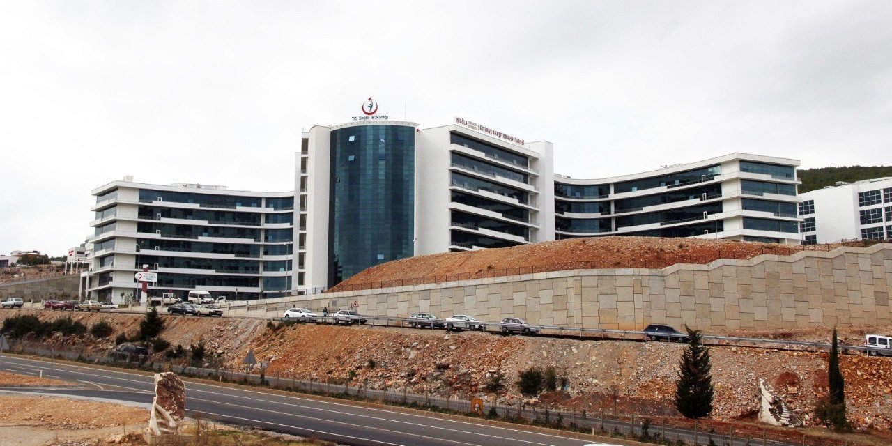 Yoğun bakım servisinde covid tartışması