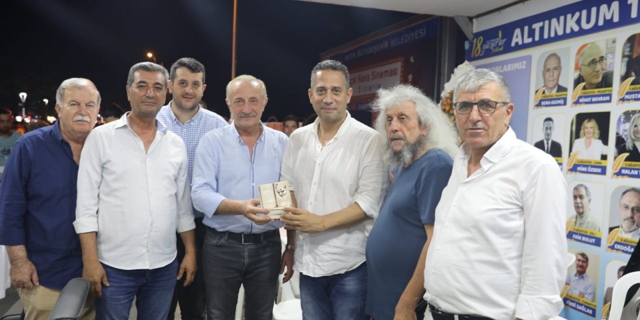Didim Altınkum Yazarlar Fesitvali’ne Didimlilerden yoğun ilgi