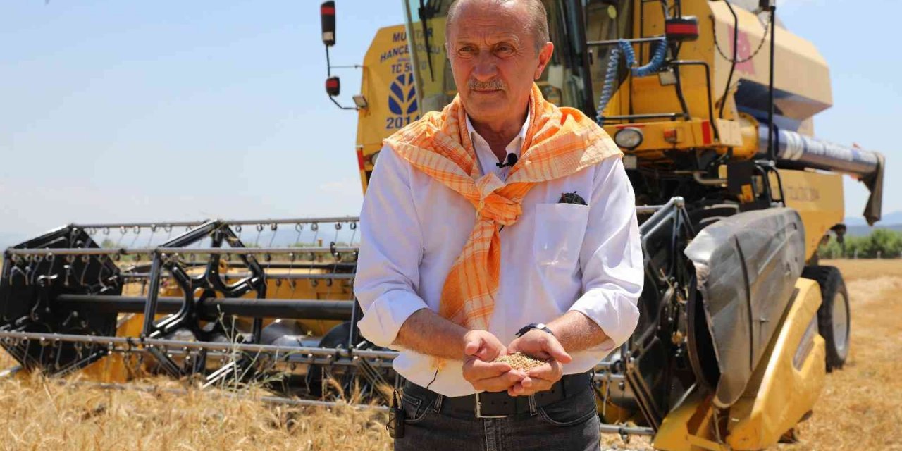 Didim Belediyesi tarafından üretilen unlar ihtiyaç sahiplerine dağıtılıyor