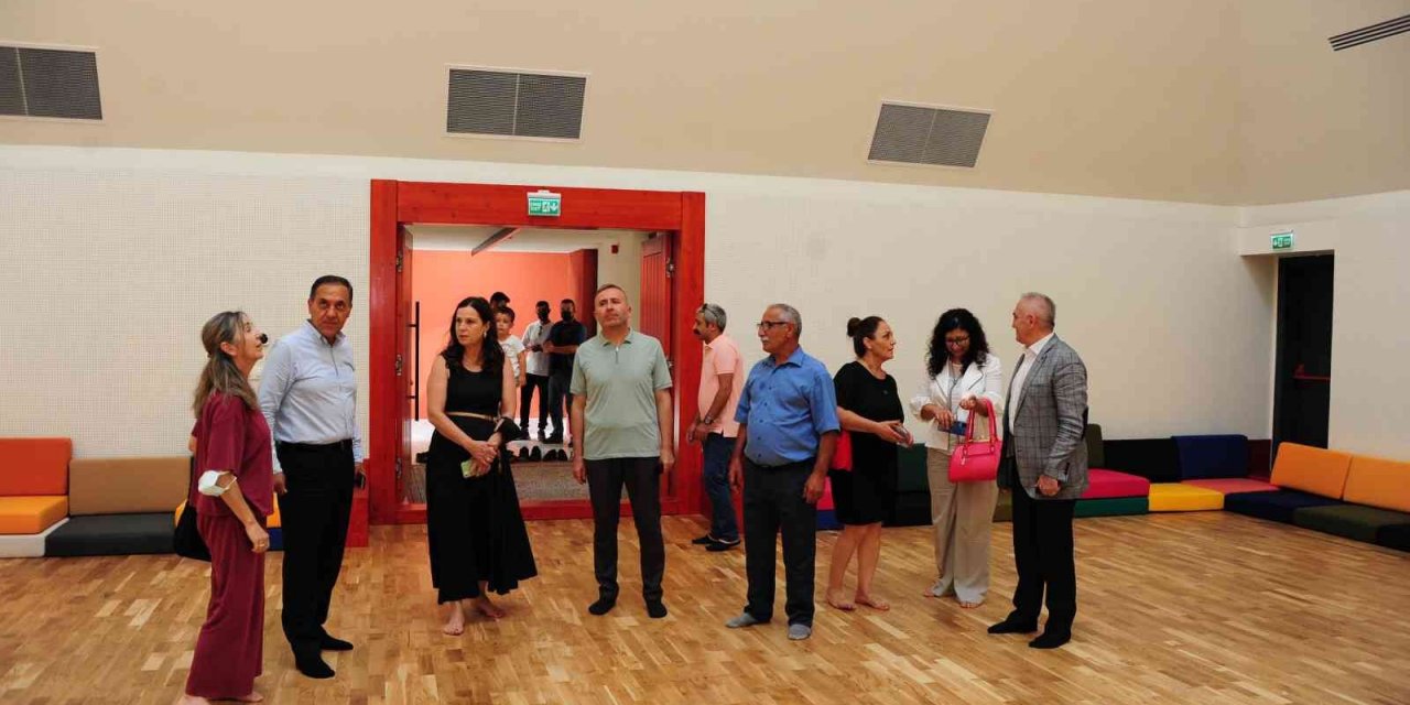 Balçova’nın yeni cemevinde ilk aşure ve ilk cem