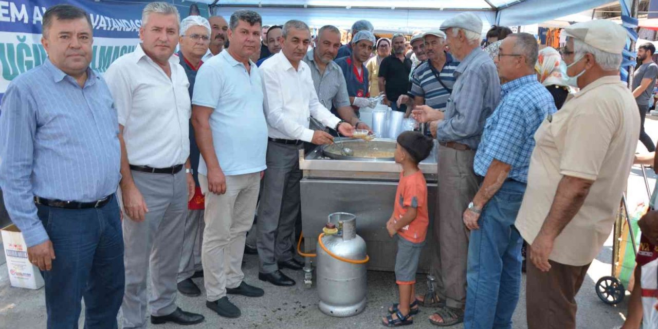 Koçarlı Belediyesi’nden 5 bin kişilik aşure hayrı