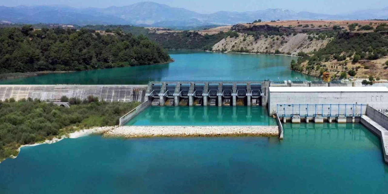 Aydem Yenilenebilir Enerji yılın ilk yarısında net karını 13 kat artırdı