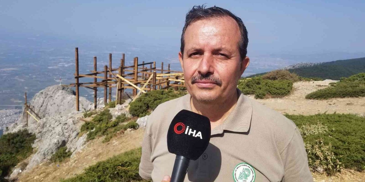 Manisa ve İzmir Körfezi 1517 metreden kuşbakışı izlenecek