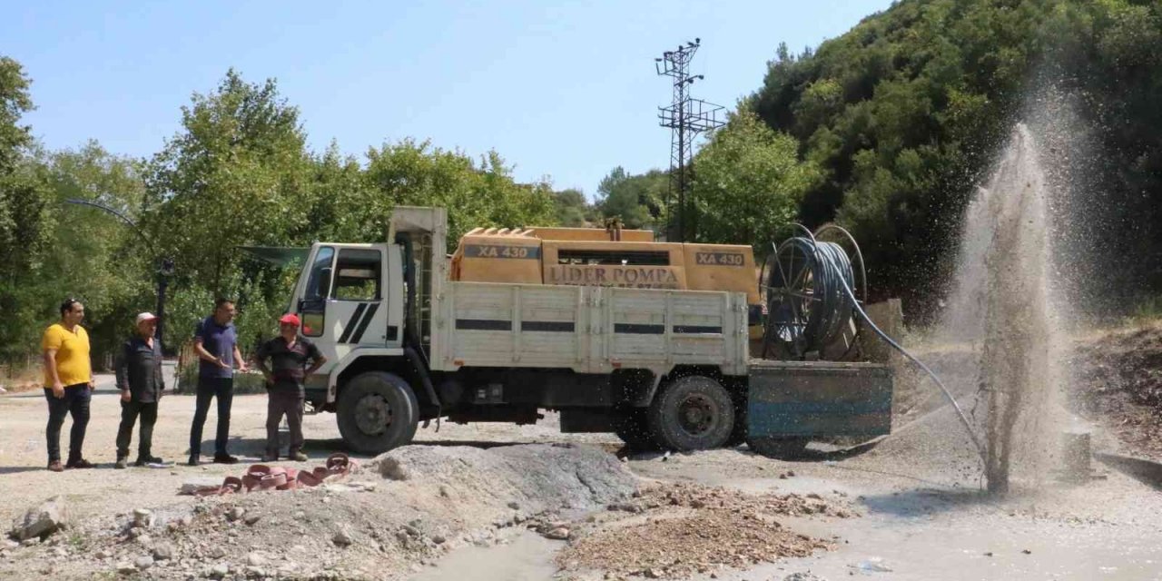 Manisa’nın 20 yıllık su ihtiyacı için sondajlar vurulmaya başlandı