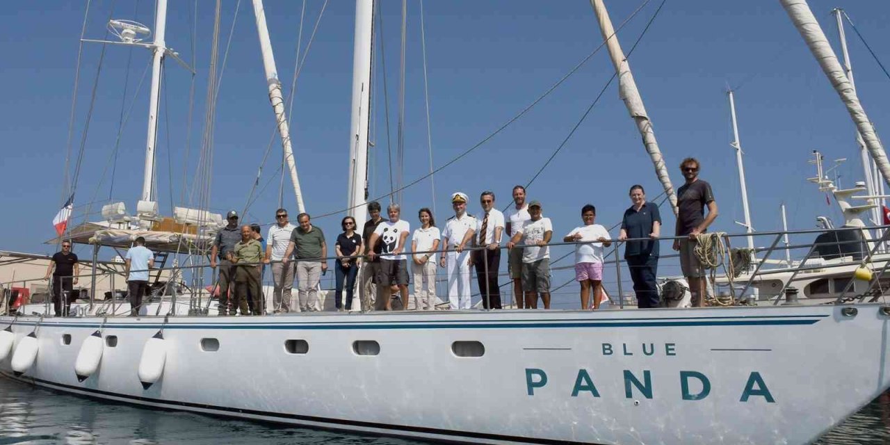 WWF’nin Blue Panda Yelkenlisi Kuşadası ziyaretini sürdürüyor