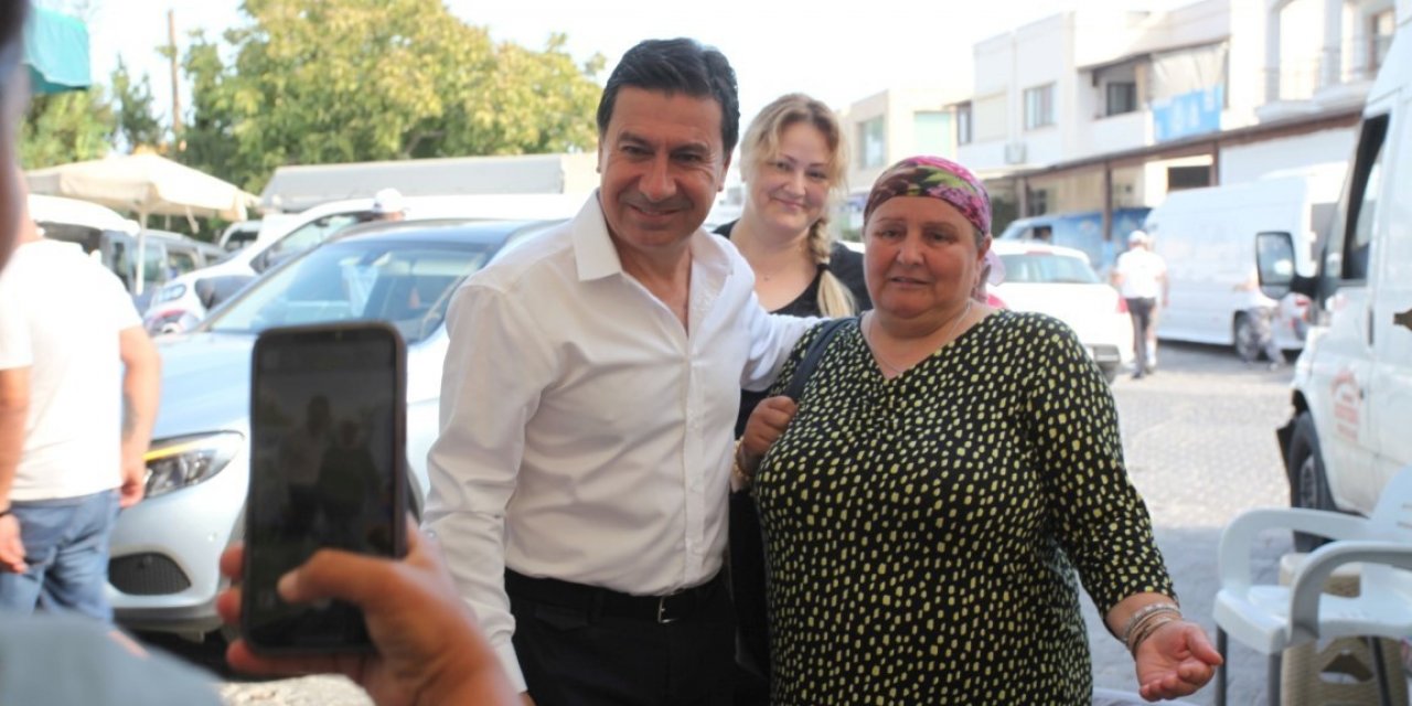 Başkan Ahmet Aras, pazaryerinde vatandaşlarla buluştu