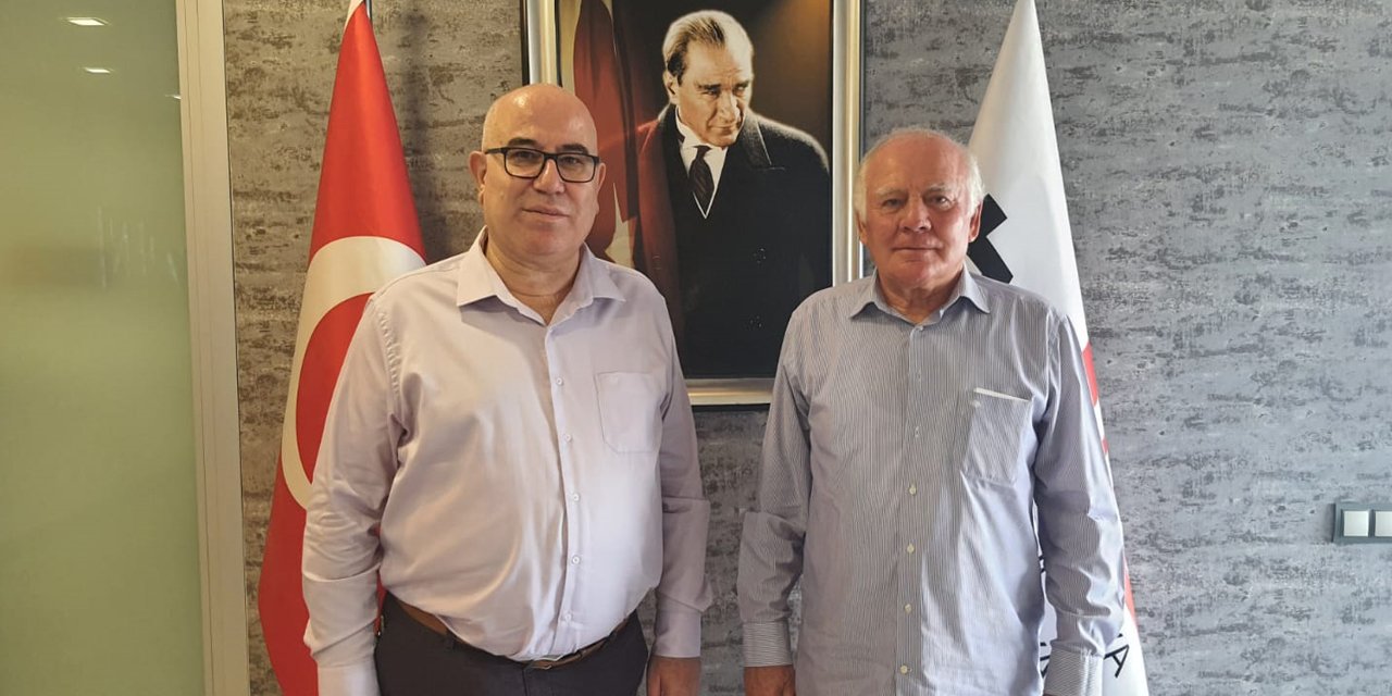 Ortadoğu Uzmanı Akoğlu Fikrim Var’ın konuğu oldu