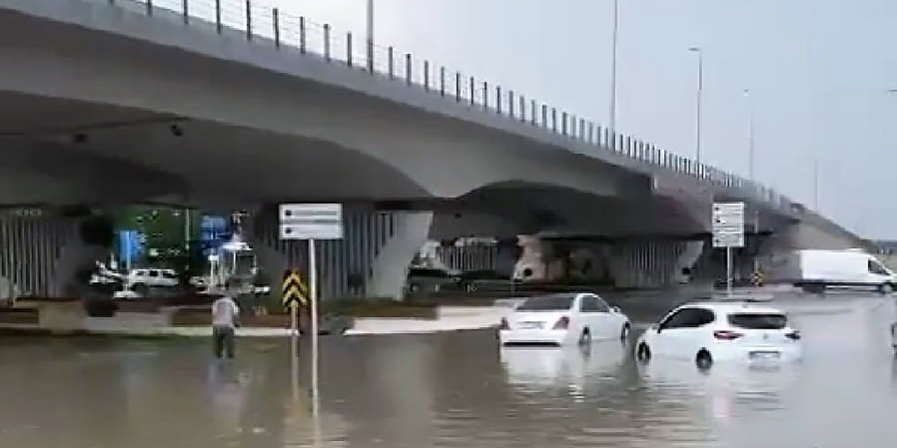 Denizli yaz ve kışı aynı günde yaşadı
