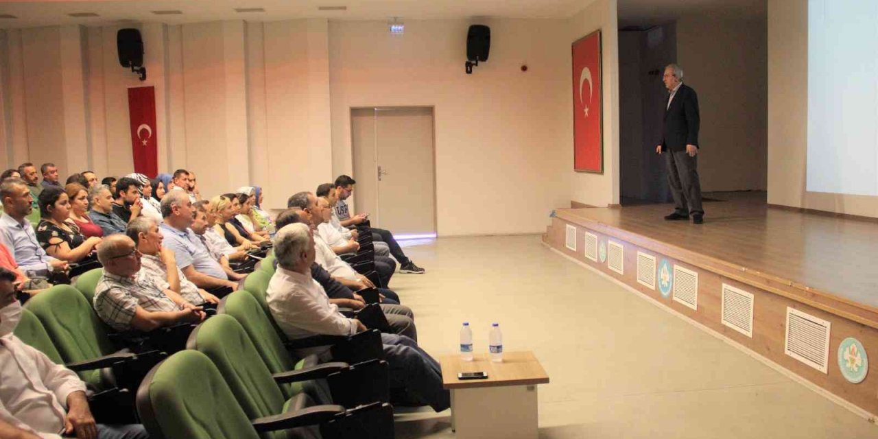 İhlas Vakfı’nın faaliyetleri Manisa’da anlatıldı