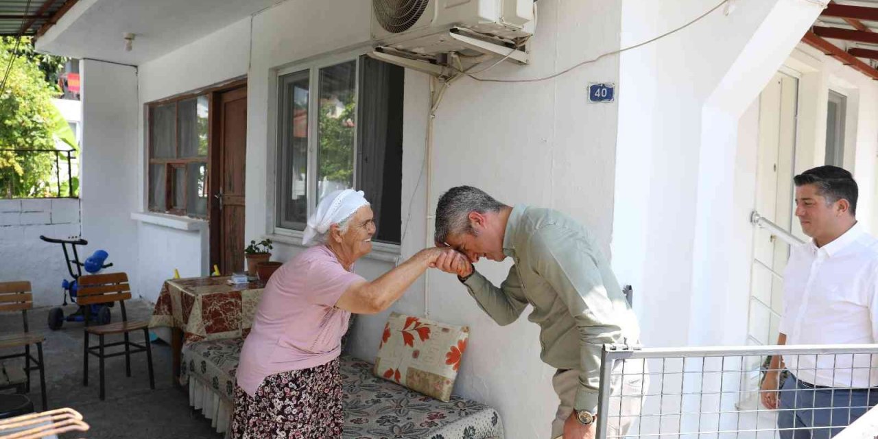 Başkan Oktay, orman şehitlerinin aileleri ile buluştu