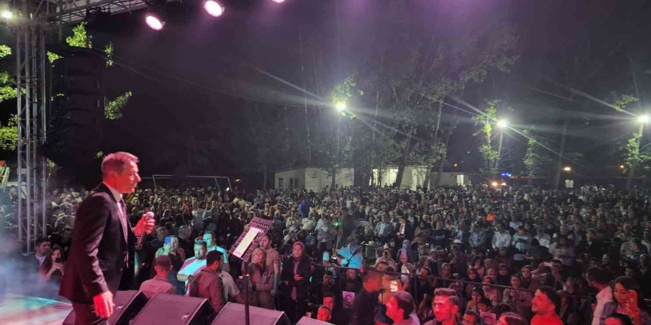 Mustafa Yıldızdoğan, AK Parti Muğla Milletvekili Gökcan’ı övdü