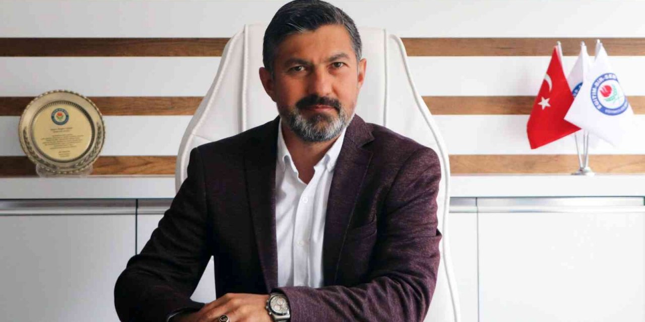 Uçak: “Büyük zaferimizin 100’üncü yılı kutlu olsun”