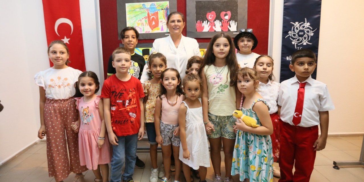 Başkan Çerçioğlu, “Zafer Bayramı” temalı serginin açılışını yaptı