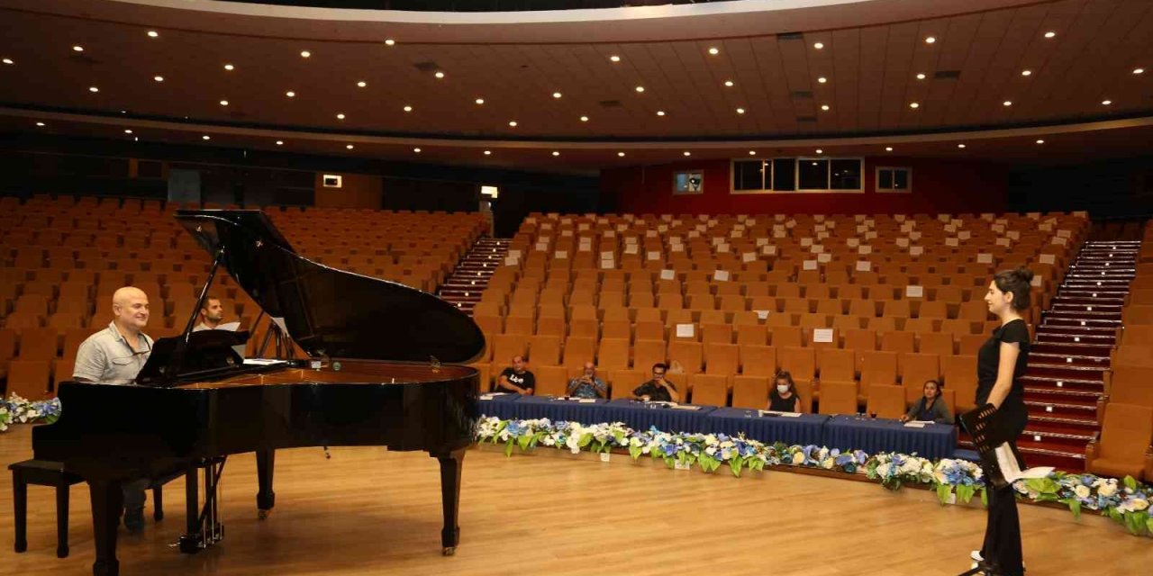 ADÜ Güzel Sanatlar Eğitimi Bölümü Özel Yetenek Sınavları başladı