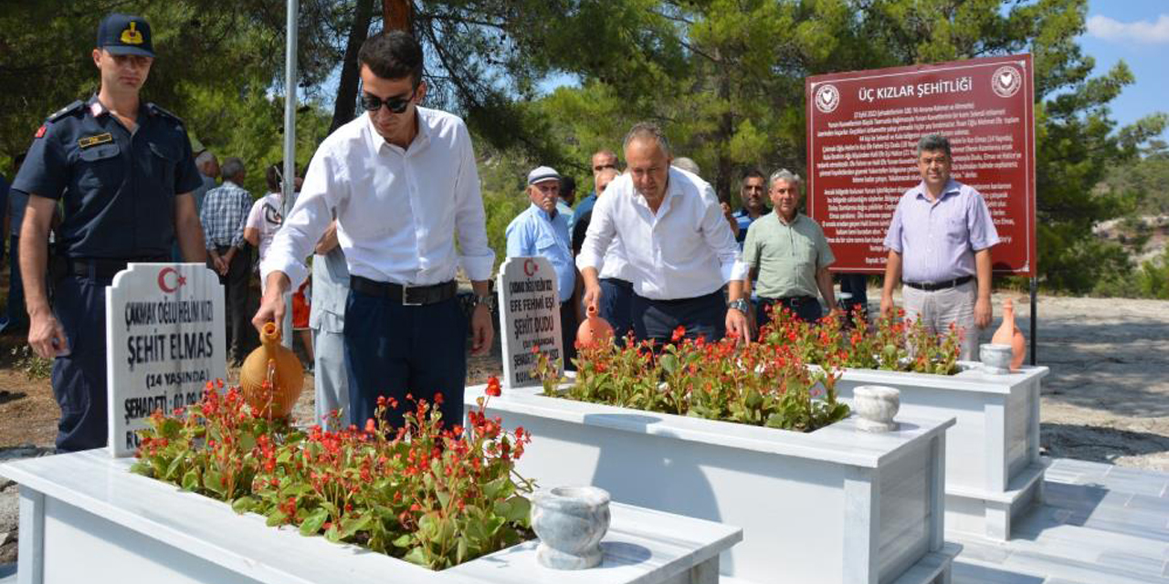 Üç Kızlar Şehitliği dualarla açıldı