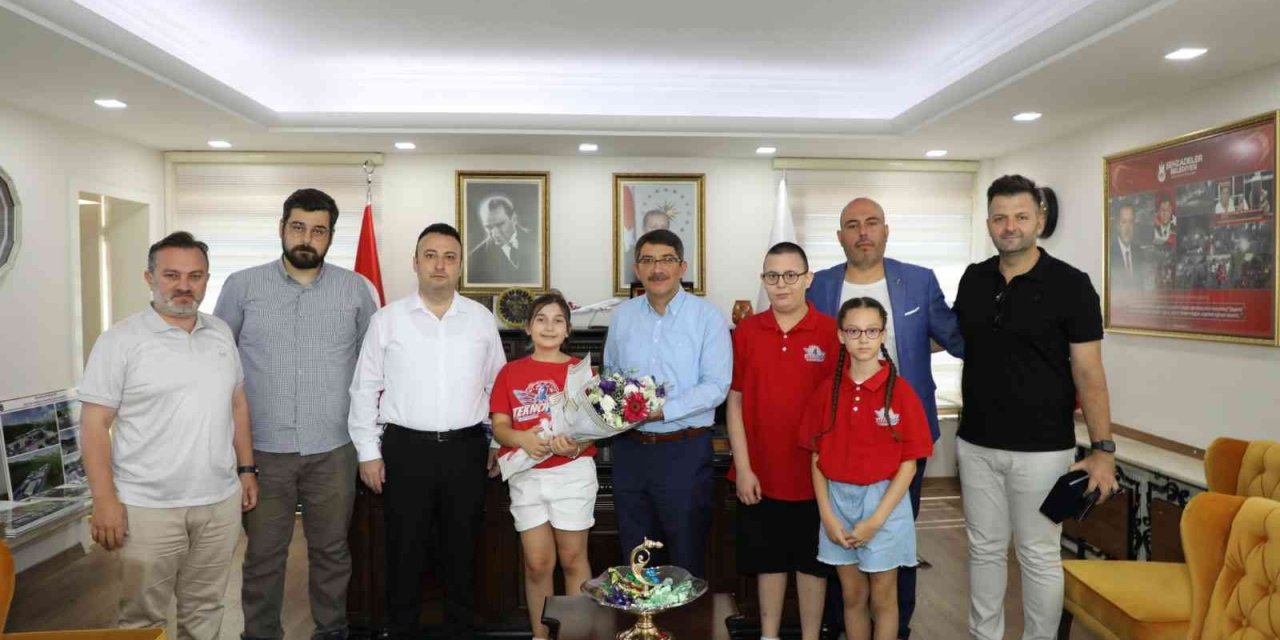 Şehzadeler Belediyesi desteğiyle katıldıkları TEKNOFEST’te birinci oldular