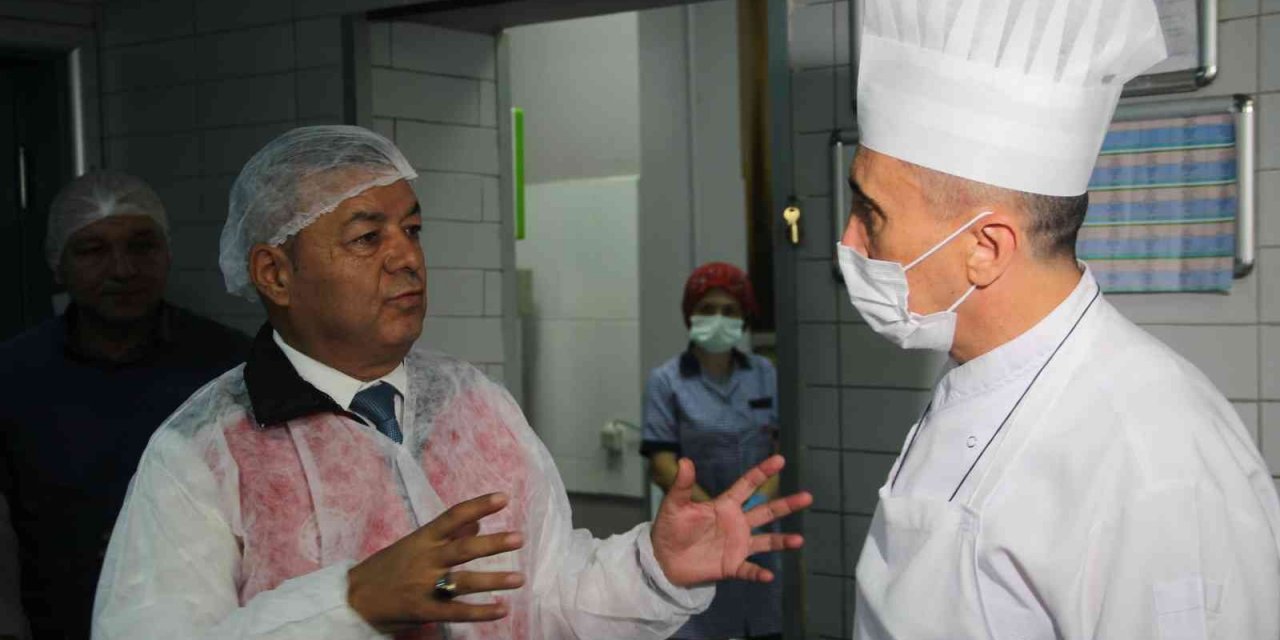 İzmir’de okul kantini ve yemekhanelerinde denetim yapıldı