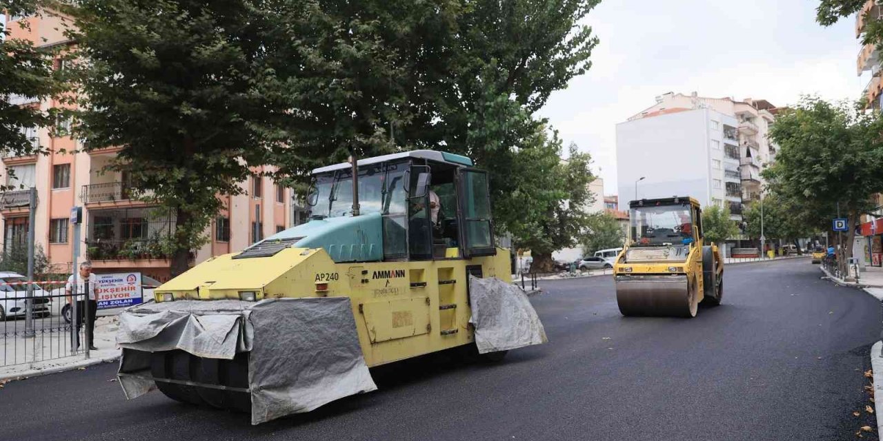 Başkan Zolan, kentteki yol yenileme çalışmalarını inceledi