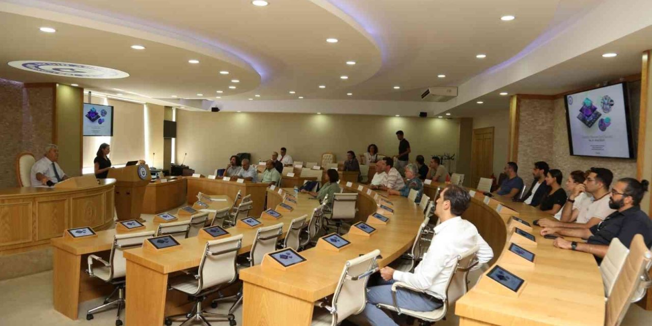 ADÜ’de doçentlik deneme dersleri gerçekleşti