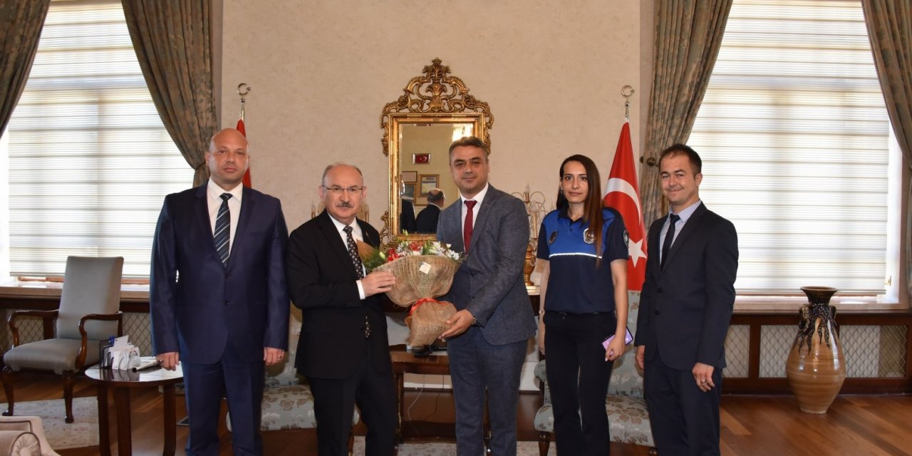 Zabıta Daire Başkanlığı Vali Karadeniz ve Başkan Ergün’ü ziyaret etti