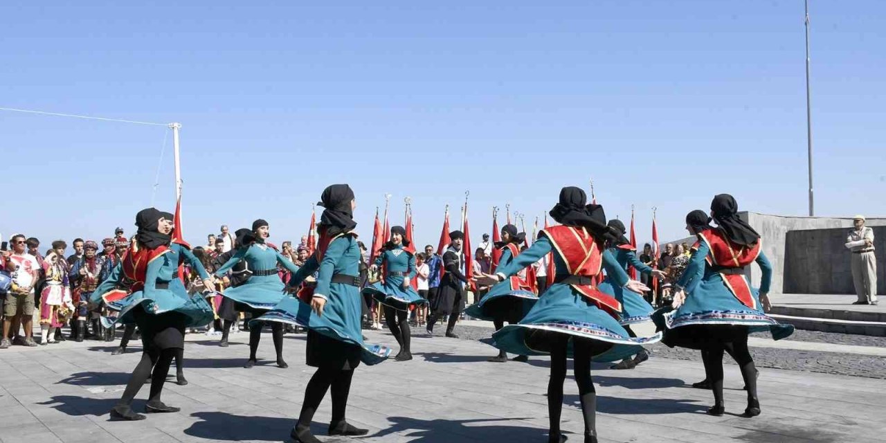 Kuşadası’nın Kurtuluşunun 100’üncü Yıl Dönümü coşkuyla kutlandı