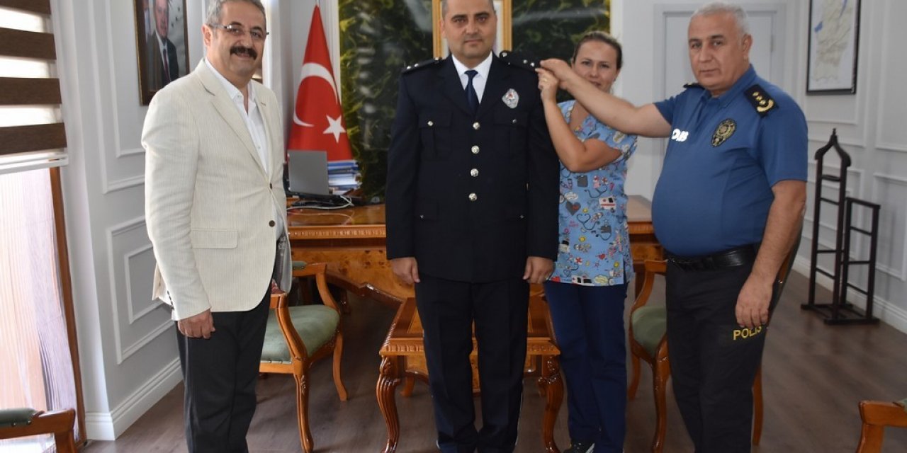 Rütbesini kaymakam ve emniyet müdürü taktı