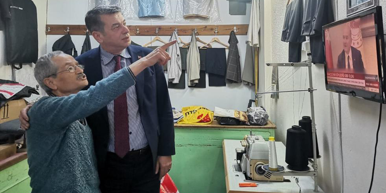 Aydın’da yılın ahisi 62 yıllık terzi Gülcan seçildi