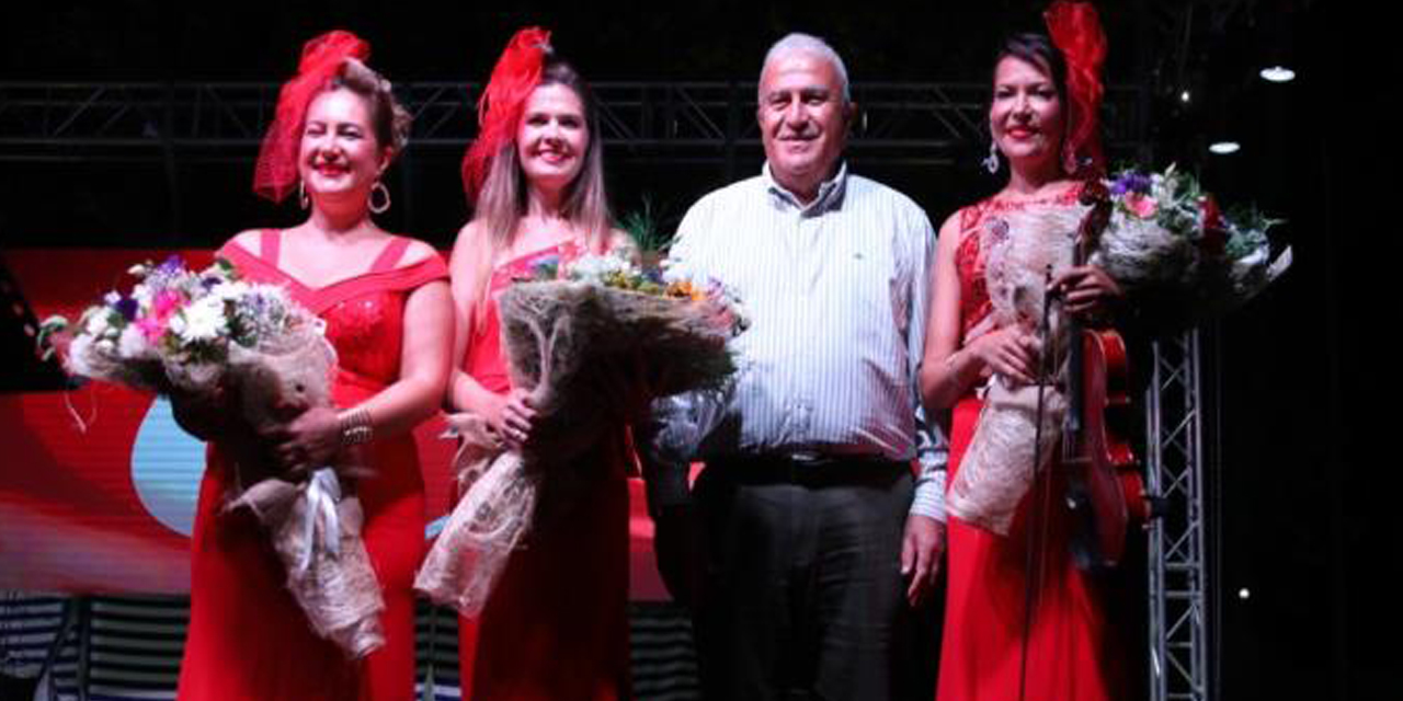 Efeler’den kurtuluşunun 100. yılına özel konser