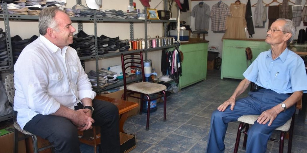 Başkan Öndeş, “İlin Ahisi” seçilen Terzi İsmail Gülcan’ı ziyaret etti