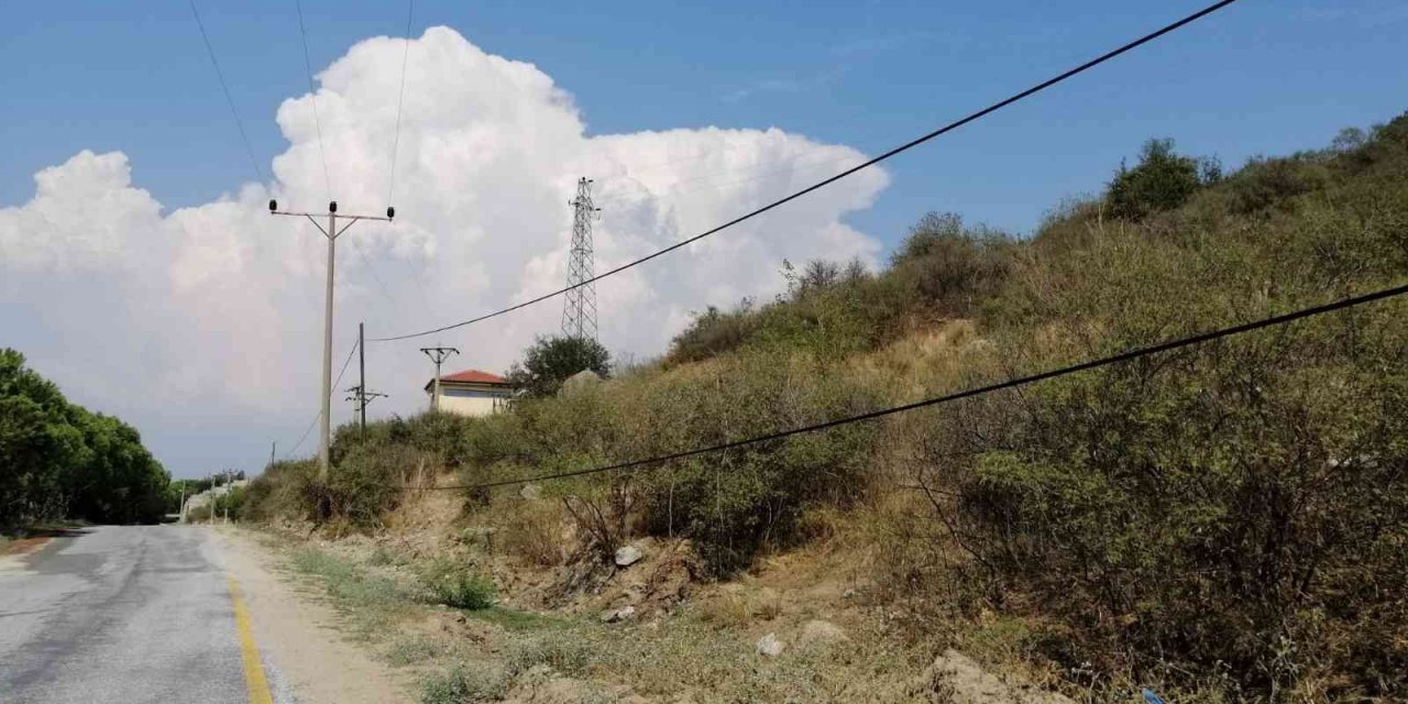 Hırsızlar telleri çaldı, köy internetsiz kaldı